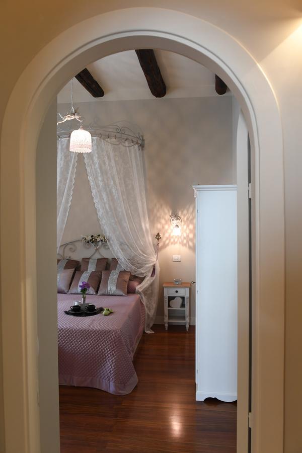 Bed and Breakfast Casa Suarè Salerno Esterno foto